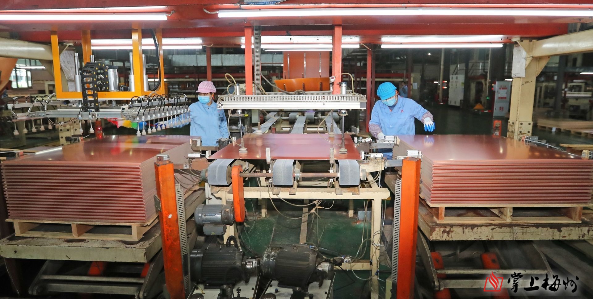 工業(yè)技改增產(chǎn)能 疫情之下“選客戶”！威利邦電子2021年產(chǎn)值突破10億元大關(guān)